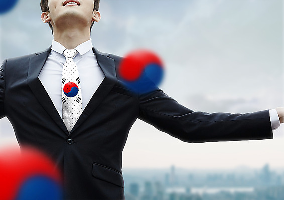 PSD 편집 편집이미지 남자 팔벌리기 넥타이 한국 한명 정장 상반신 20대 성인 한국인 비즈니스맨 태극기 태극 애국심 성인남자한명만 이미지편집 1 문양 잡화 옷 아시아 비즈니스 모션 사람 동양인 청년 직장인 국기 남자한명만 성인남자만 파일형식