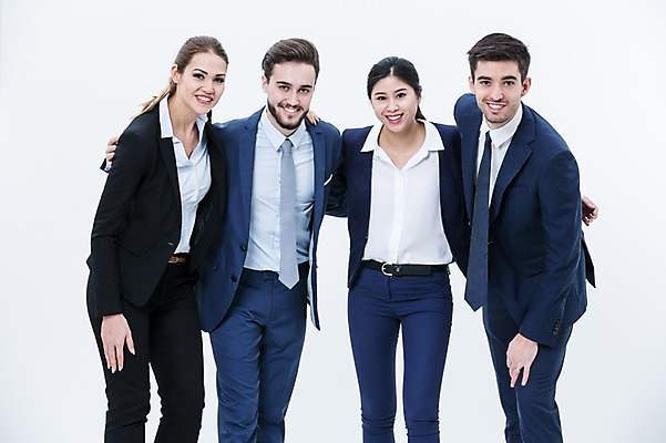 포토 JPG 스튜디오촬영 서양인 외국인 여자 남자 어깨동무 협력 실내 서기 웃음 동양인 정장 여러명 상반신 20대 성인 앞모습 비즈니스맨 비즈니스우먼 동료 국내포토 옷 뷰포인트 포즈 다수 비즈니스 관계 모션 표정 사람 인종 청년 내부 직장인 파일형식