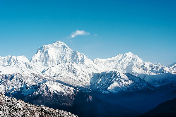 포토 JPG 주간 해외풍경 자연 하늘 산 풍경 사람없음 야외 눈 만년설 네팔 히말라야 안나푸르나 국내포토 자연요소 해외 아시아 날씨 생태계 파일형식 산맥
