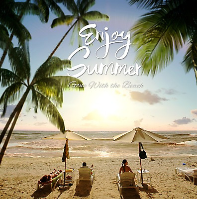 주간 PSD 외국인 편집이미지 여자 남자 바다 해변 야외 그래픽 세명 여름 모래사장 야자수 3D 파라솔 선탠 디지털합성 선베드 편집3D 자연요소 나무 계절 의자 사람 인종 파일형식