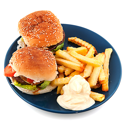 포토 JPG 해외이미지 접시 패스트푸드 실내 사람없음 감자튀김 햄버거 인스턴트 정크푸드 흰배경 마요네즈 해외202004 해외포토 식기 음식 백그라운드 감자 내부 튀김 흰색 소스_음식 파일형식 이미지허브