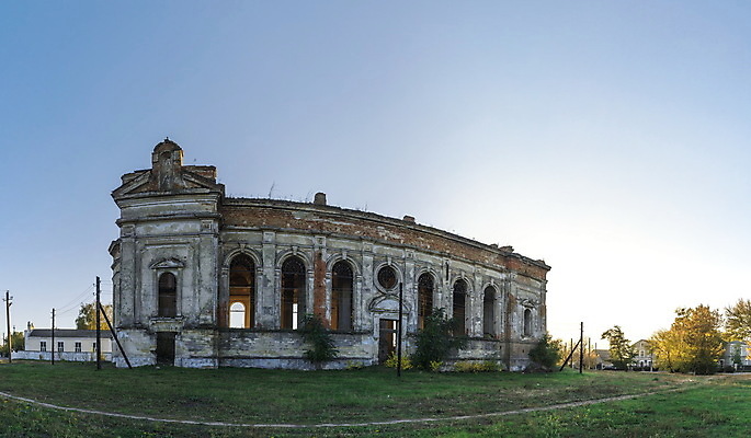 포토 JPG 해외이미지 외관 종교 길 여행 건축양식 풍경 사람없음 야외 건물 여름 성당 교회 마을 역사 재산 성자 저녁 버리기 폐허 신성 고딕 교외 방법 순례 우크라이나 스타일 해외202004 해외포토 건축물 계절 건축 유럽 종교건축 모션 금융 야간 파일형식 이미지허브