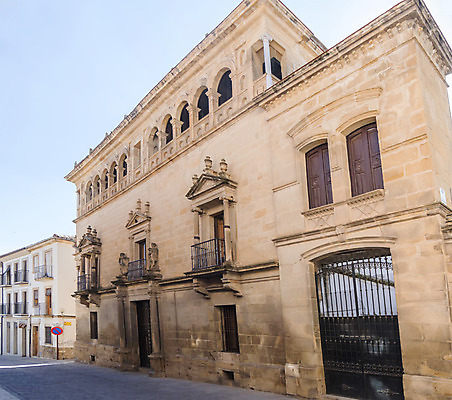 포토 JPG 해외이미지 유럽 여행 건축양식 하늘 휴가 거리 사람없음 건물 세계 궁전 발코니 바위 도시 역사 스페인 재산 모서리 땅 지중해 묘사 정사각형 각도 타운 천연기념물 르네상스 세기 안달루시아 옛날 해외202004 해외포토 도형 건축물 건축 나라 바다 고건축 모션 금융 돌_바위 파일형식 이미지허브