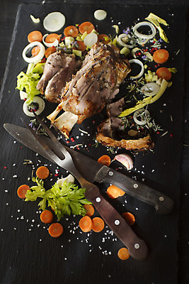 포토 JPG 해외이미지 음식 백그라운드 채소 재료 뼈 육류 돼지고기 요리 사람없음 식사 신선 플랫 자르기 굽기 먹기 준비 단백질 석판 정육점 해외202004 해외포토 식재료 모션 상점 구이 영양소 파일형식 이미지허브