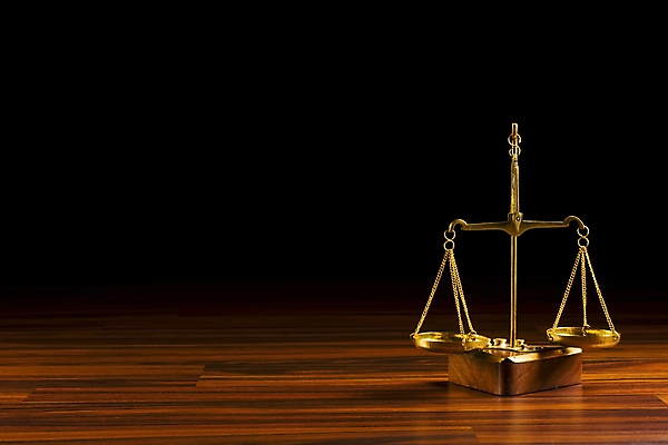 포토 JPG 해외이미지 사람없음 목재 금융 검은색 몸무게 작음 측정 법 공정 쉬운 해외202004 해외포토 나무 컬러 재료 경제 크기 파일형식 이미지허브