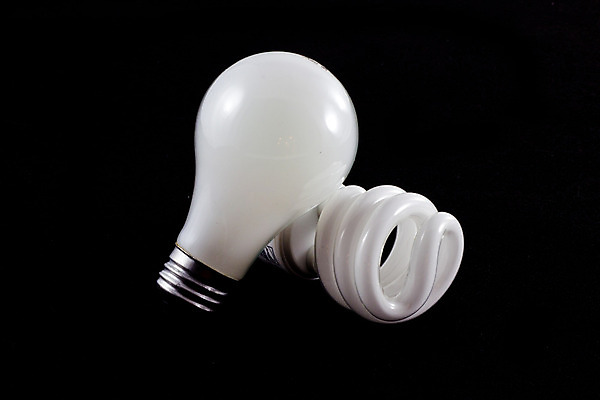 포토 JPG 해외이미지 별 전구 조명 사람없음 초록색 환경 힘 저축 에너지 절약 속도 백열등 순위 효율 해외202004 해외포토 자연요소 컬러 컨셉 금융 파일형식 이미지허브