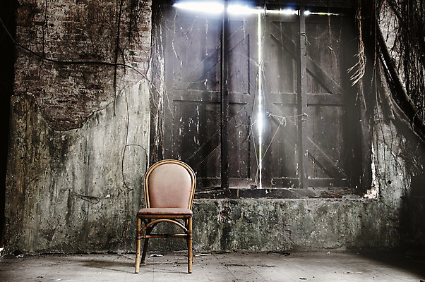 포토 JPG 해외이미지 디자인 벽 가구 백그라운드 의자 자연 바닥 사람없음 내부 목재 갈색 어둠 방 회색 수확 골동품 시골 클래식 폐기물 가죽 버리기 싱글 질감 복고 내추럴 그런지 옛날 해외202004 해외포토 나무 컬러 생활용품 컨셉 농업 재료 모션 쓰레기 생태계 파일형식 이미지허브