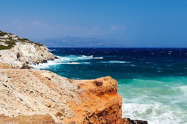 포토 JPG 해외이미지 구름 모래 파도 바다 섬 자연 하늘 바람 날씨 풍경 사람없음 초록색 물 여름 파란색 힘 거품 소용돌이 바위 흰색 신선 투명 떨어짐 위험 분무기 암초 단절 때리기 힘찬 해외202004 해외포토 자연요소 계절 컬러 컨셉 모션 회오리 돌_바위 생태계 파일형식 이미지허브