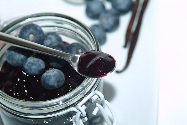 포토 JPG 해외이미지 식물 잡화 열매 음식 백그라운드 과일 재료 자연 아침 디저트 샌드위치 건강 요리 사람없음 장식 여름 파란색 농장 주방 식당 보라색 요리사 검은색 신선 시장 닫기 아침식사 먹기 묘사 만족 유기농 블루베리 날것 아로마 내추럴 고립 핸드메이드 해외202004 해외포토 주간 직업 웰빙 계절 감정 컬러 농업 모션 상점 식사 생태계 파일형식 이미지허브