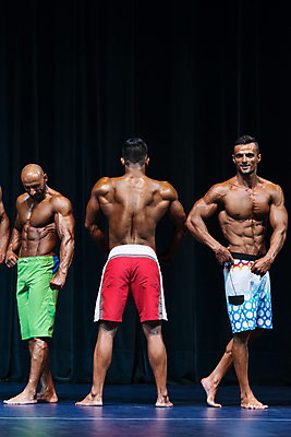 포토 JPG 해외이미지 백인 라이프스타일 남자 스포츠 포즈 다이어트 성공 근육 실내 한명 사람 신체부위 건강관리 힘 경쟁 활발 에너지 선탠 웨이트트레이닝 보디빌딩 복지 근육질 노력 대칭 복근 챔피언 해외202004 해외포토 서양인 1 컨셉 건강 관리 내부 생활 운동 헬스 사회이슈 몸매 파일형식 이미지허브