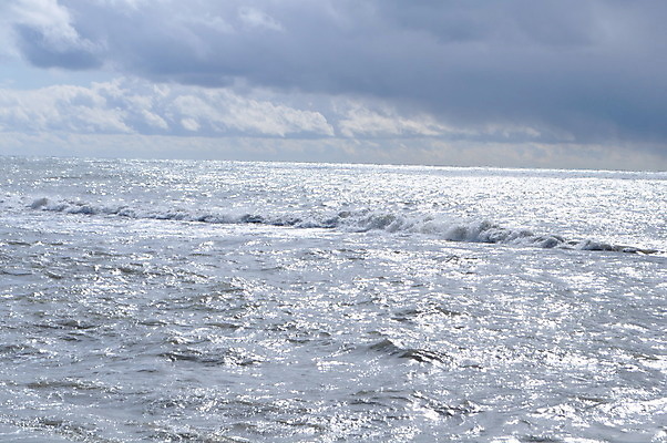 포토 JPG 해외이미지 구름 모래 파도 바다 자연 하늘 휴가 풍경 사람없음 야외 초록색 물 어둠 침묵 회색 안개 바위 스페인 폭풍 아일랜드 뿌연 안달루시아 수평선 해외202004 해외포토 자연요소 유럽 컬러 날씨 소리 돌_바위 생태계 파일형식 이미지허브