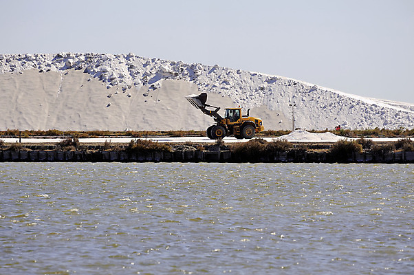 포토 JPG 해외이미지 식물 유럽 산업 바다 비즈니스 공장 하늘 새로움 산 사람없음 파란색 환경 기계 장비 프랑스 흰색 제조 언덕 소금 내추럴 엘리먼트 추출 컨베어밸트 해외202004 해외포토 나라 컬러 컨셉 공업 파일형식 이미지허브