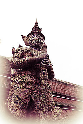 포토 JPG 해외이미지 아시아 종교 문화 선 조각 여행 불교 건축양식 태국 하늘 미술 서기 동양인 사람없음 장식 조각상 수확 골동품 흰색 사찰 묘사 거인 옛날 해외202004 해외포토 건축 나라 컬러 농업 종교건축 모션 문화예술 인종 조형물 파일형식 이미지허브