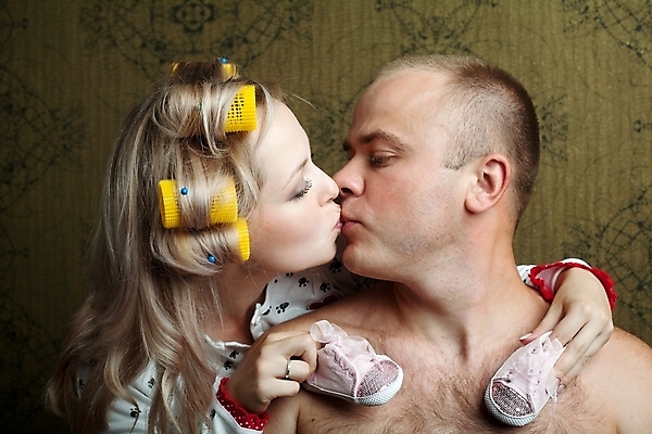 포토 JPG 해외이미지 손 커플 여자 남자 행복 결혼 2 가족 엄마 남편 새로움 부츠 사랑 사람 두명 희망 임신 아기 잡기 아내 기다림 아빠 예측 돌봄 통일 해외202004 해외포토 감정 신발 컨셉 관계 모션 이벤트 신체부위 파일형식 이미지허브