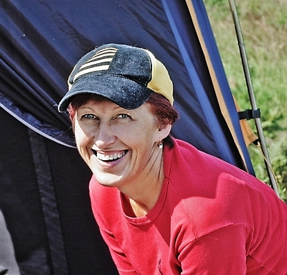 포토 JPG 해외이미지 백인 자연 휴식 건강 한명 안전 빨간색 태양 여행객 침묵 경쟁 시간 끝 서식 섬광 승자 운동가 캡모자 해외202004 해외포토 자연요소 서양인 모자_잡화 1 컬러 컨셉 사람 소리 생태계 파일형식 이미지허브