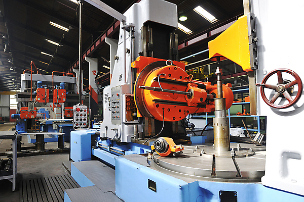 포토 JPG 해외이미지 산업 비즈니스 공장 실내 사람없음 기계 장비 해외202004 해외포토 공업 내부 파일형식 이미지허브