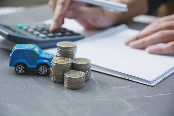 포토 JPG 해외이미지 손 컨셉 돈 비즈니스 자동차 성공 아이디어 손바닥 창조 사랑 안전 사람없음 금융 경제 장난감 쌓기 동전 성장 작업실 재산 수리 보호 빨래 중개인 손목시계 서비스 걱정 약속 보안 투자 보험 돌봄 보유 수입 주목 지원 차고 해외202004 해외포토 직업 감정 육상교통 시계 가사 장신구 모션 신체부위 파일형식 이미지허브