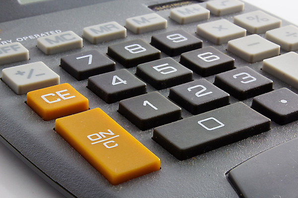 포토 JPG 해외이미지 교육 과학 학교 열쇠 사람없음 스터디 계산기 수학 계산 해외202004 해외포토 교과목 문구용품 학습 장비 파일형식 이미지허브