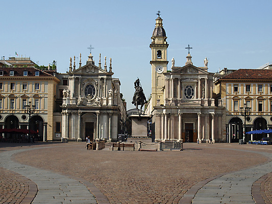 포토 JPG 해외이미지 건축양식 사람없음 교회 이탈리아 정사각형 광장 바로크 해외202004 해외포토 도형 건축 유럽 종교건축 건물 파일형식 이미지허브
