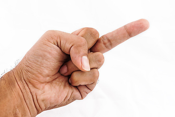 포토 JPG 해외이미지 손 손가락 조류 사람 사람없음 주먹 분노 흰색 표현 중앙 보여주기 고립 해외202004 해외포토 동물 감정 컬러 모션 신체부위 파일형식 이미지허브