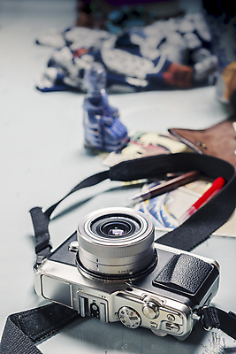 포토 JPG 해외이미지 아이콘 라이프스타일 옷 계절 아시아 안경 지구 음식 여행 백그라운드 컨셉 지도 일러스트 탁자 모바일 휴가 건강 사람없음 목재 파란색 스마트폰 컬러풀 알약 유행 카메라 수확 플랫 정상 번개 USB 심볼 손목시계 오브젝트 사인 슛 머리위 캠코더 엘리먼트 요금 스타일 힙스터 해외202004 해외포토 나무 잡화 패션 나라 시계 컬러 가구 농업 재료 장신구 날씨 생활 전자제품 핸드폰 스마트기기 약 파일형식 이미지허브