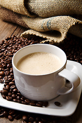 포토 JPG 해외이미지 커피 음료 음식 컨셉 아침 휴식 콩 사람없음 목재 컵 사무실 갈색 주방 식당 초콜릿 검은색 어둠 힘 침묵 카페 에너지 시골 신선 뜨거움 맛 아침식사 수증기 굽기 국자 질감 향기 아로마 갈기 향 카푸치노 에스프레소 단절 양조 철강 카페인 해외202004 해외포토 주간 나무 식기 컬러 비즈니스 재료 주방용품 디저트 곡류 상점 식사 소리 구이 냄새 파일형식 이미지허브