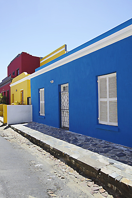 포토 JPG 해외이미지 상징 여행 건축양식 아프리카 휴가 거리 주택 사람없음 야외 건물 컬러풀 여행객 페인트 도시 그리기 재산 망토 이슬람교 지역 타운 남아프리카 서쪽 줄서기 케이프타운 해외202004 해외포토 건축물 건축 나라 종교 컬러 모션 사람 금융 방향 남아프리카공화국 파일형식 이미지허브