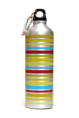 포토 JPG 해외이미지 1 음료 스포츠 여행 백그라운드 사람없음 야외 세로 물 빛 금속 줄무늬 재활용 캠핑 하이킹 장비 마시기 흰색 액체 은색 컨테이너 오브젝트 싱글 상쾌 클립 고립 철강 캡모자 공급 스타일 해외202004 해외포토 자연요소 모자_잡화 감정 산업 컬러 무늬 모션 재질 레저 친환경 파일형식 이미지허브