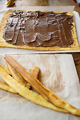 포토 JPG 해외이미지 디저트 요리 사람없음 케이크 초콜릿 도넛 준비 단계 스펀지 페스츄리 핸드메이드 해외202004 해외포토 음식 빵 파일형식 이미지허브