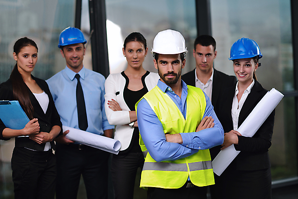 포토 JPG 해외이미지 여자 남자 건축 건설업 들기 여러명 상반신 성인 앞모습 팔짱 건설현장 설계도 비즈니스맨 비즈니스우먼 안전모 성인만 건설근로자 해외202004 해외포토 직업 산업 뷰포인트 다수 비즈니스 모션 사람 직장인 헬멧 안전장비 파일형식 이미지허브