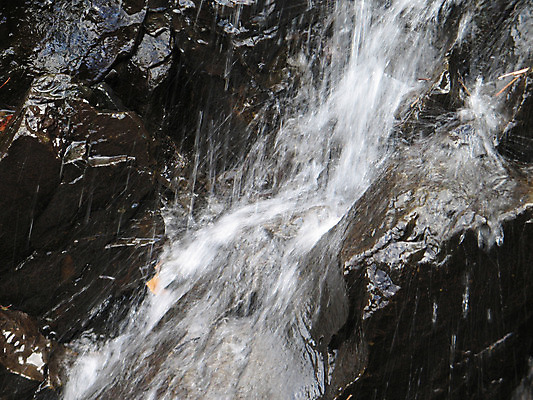 포토 JPG 해외이미지 선 벽 파도 조각 이동 자연 표면 사람없음 야외 장식 가로 물 계단 정원 폭포 젖음 흐름 가을 물방울 액체 플랫 미끄럼틀 그늘 타일 분수 유기농 웨이브 시멘트 암초 직사각형 흘림 단계 넘어짐 얇은 인공 줄서기 콘크리트 해외202004 해외포토 자연요소 도형 웰빙 계절 바다 컨셉 모션 놀이기구 생태계 파일형식 이미지허브