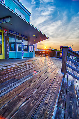 포토 JPG 해외이미지 구름 하늘 아침 사람없음 일출 상점 맑음 서핑 콘센트 갑판 속도 땅바닥 해외202004 해외포토 주간 자연요소 배_교통 날씨 바닥 노을 수상스포츠 파일형식 이미지허브