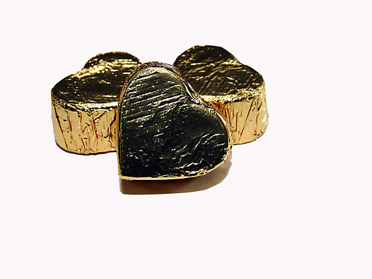 포토 JPG 해외이미지 사람없음 초콜릿 하트 대접 황금 달콤 맛 해외202004 해외포토 모양 컨셉 디저트 파일형식 이미지허브