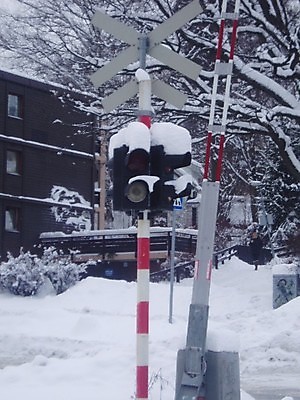 포토 JPG 해외이미지 사람없음 빛 바 대문 전차 해외202004 해외포토 육상교통 대중교통 문 파일형식 이미지허브