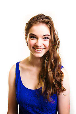 포토 JPG 해외이미지 모델 드레스 여자 청소년 갈색머리 한명 사람 세로 파란색 컬러풀 머리 유행 흰색 흰배경 고립 해외202004 해외포토 1 헤어스타일 옷 컬러 백그라운드 신체부위 파일형식 이미지허브