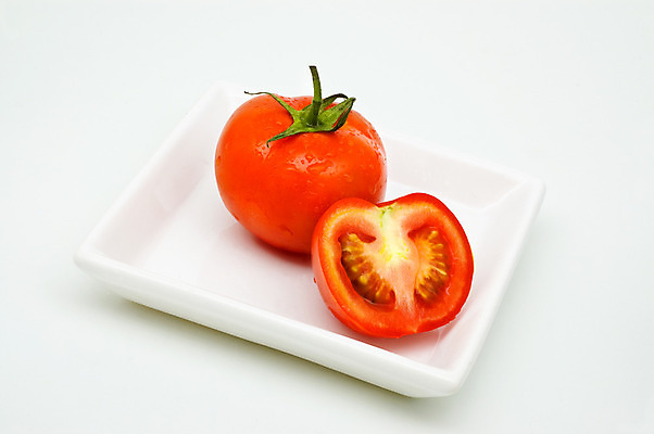 포토 JPG 해외이미지 식물 1 접시 음식 백그라운드 잎 농업 다이어트 토마토 채소 과일 재료 자연 건강 요리 사람없음 빨간색 초록색 정원 식사 샐러드 흰색 신선 원형 시장 맛 떨어짐 먹기 오브젝트 싱글 유기농 날것 내추럴 고립 숙성 채식주의자 해외202004 해외포토 도형 식기 웰빙 산업 컬러 컨셉 모션 생태계 채식 파일형식 이미지허브