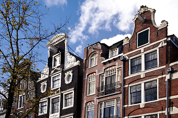 포토 JPG 해외이미지 건축양식 창문 지붕 거리 주택 사람없음 건물 컬러풀 시골 도시 역사 네덜란드 그림 운하 타운 암스테르담 옛날 해외202004 해외포토 건축물 건축 유럽 컬러 파일형식 이미지허브