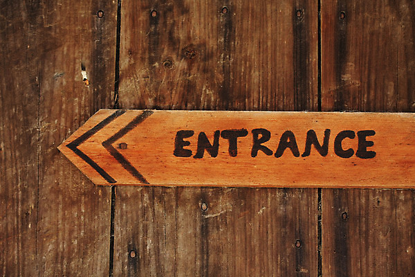 포토 JPG 해외이미지 가이드 화살 사람없음 목재 울타리 농장 갈색 시골 판넬 인쇄 방향 사인 시작 환영 그런지 옛날 해외202004 해외포토 나무 직업 컬러 농업 재료 담장 파일형식 이미지허브