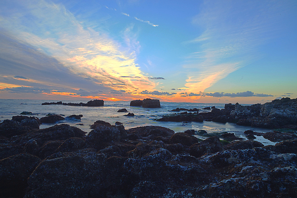 포토 JPG 해외이미지 구름 공원 파도 여행 오렌지 자연 하늘 성공 전등 파노라마 이끼 풍경 사람없음 야외 물 파란색 컬러풀 일출 어둠 침묵 일몰 도시 해조류 야간 캘리포니아 태평양 암초 폭풍 단계 폭풍우 해외202004 해외포토 자연요소 공공시설 바다 컬러 컨셉 과일 날씨 조명 촬영기법 노을 미국 소리 비_날씨 해양식물 자연재해 생태계 파일형식 이미지허브