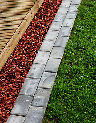 포토 JPG 해외이미지 디자인 외관 건축양식 주택 잔디 사람없음 야외 목재 초록색 여름 정원 바위 보행로 갑판 묘사 업그레이드 해외202004 해외포토 나무 식물 계절 건축 길 컬러 배_교통 재료 건물 돌_바위 파일형식 이미지허브