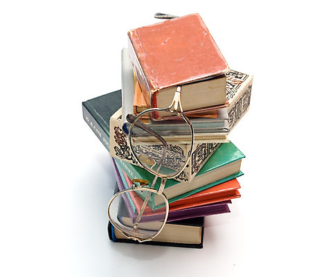 포토 JPG 해외이미지 교육 종이 안경 사람없음 책 스터디 독서 쌓기 골동품 덮개 가르침 그룹 오브젝트 교과서 문학 양장본 해외202004 해외포토 잡화 모션 교재 학습 뚜껑 파일형식 이미지허브