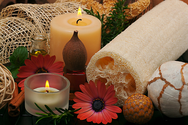 포토 JPG 해외이미지 꽃잎 꽃 꽃무늬 공 휴식 건강 사람없음 치료 장식 상점 스파 마사지 소중 향수 피부관리 데이지 향기 아로마 객실 향 아로마테라피 로즈메리 돌봄 바디케어 에센스 해외202004 해외포토 식물 컨셉 무늬 의학 모션 뷰티 화장품 허브 냄새 테라피 파일형식 이미지허브