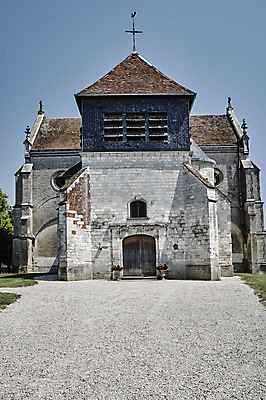 포토 JPG 해외이미지 유럽 종교 벽 십자가 건축양식 창문 하늘 사람없음 건물 교회 탑 프랑스 바위 중세 샴페인 고딕 해외202004 해외포토 건축물 건축 나라 종교건축 주류 돌_바위 역사 파일형식 이미지허브