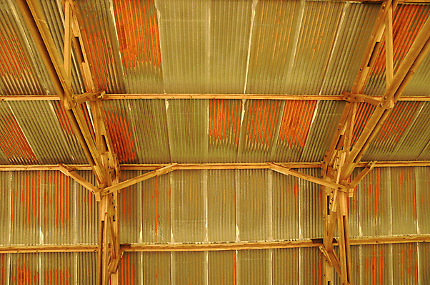 포토 JPG 해외이미지 농업 사람없음 농장 금속 창고 부식 천장 헛간 옛날 해외202004 해외포토 산업 재질 저장고 파일형식 이미지허브