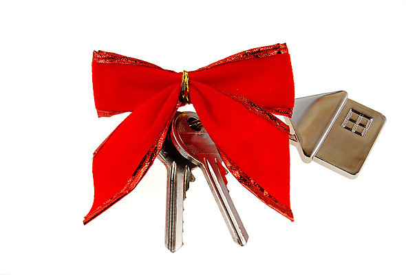 포토 JPG 해외이미지 리본 컨셉 크리스마스장식 크리스마스 비즈니스 산타모자 성공 열쇠 부동산 새로움 아파트 주택 크리스마스선물 선물 사람없음 빨간색 금융 선물상자 빛 인테리어 상자 판매 세일 금속 놀람 흰색 생일 재산 구매 은색 심볼 흰배경 주기 기회 투자 고립 렌탈 스테인레스 진짜 철강 해외202004 해외포토 모자_잡화 디자인 기념일 감정 컬러 백그라운드 모션 재질 표정 건물 경제 쇼핑 파일형식 이미지허브