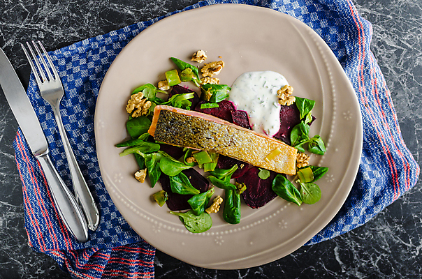 포토 JPG 해외이미지 접시 음식 조각 백그라운드 다이어트 탁자 건강 어류 스테이크 요리 사람없음 목재 빨간색 초록색 식당 식사 저녁식사 튀김 흰색 시골 신선 그릴 상추 바비큐 굽기 레몬 허브 해산물 준비 유기농 날것 연어 후추 점심식사 바이오 오메가 해외202004 해외포토 나무 식물 식기 웰빙 컬러 가구 채소 과일 재료 주방용품 서양음식 상점 수중동물 구이 향신료 파일형식 이미지허브