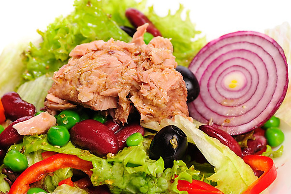 포토 JPG 해외이미지 음식 백그라운드 다이어트 토마토 채소 부분 양파 오이 콩 건강 3 어류 요리 사람없음 가로 빨간색 초록색 식사 저녁식사 이탈리아 샐러드 흰색 신선 상추 참치 먹기 흰배경 유기농 완두콩 내추럴 삶기 섞기 오메가 해외202004 해외포토 웰빙 유럽 컬러 모션 곡류 수중동물 파일형식 이미지허브