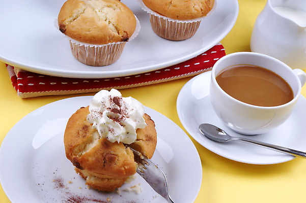 포토 JPG 해외이미지 커피 음식 다이어트 건강 요리 사람없음 컵 케이크 저녁식사 달콤 굽기 먹기 크림 머핀 해외202004 해외포토 식기 음료 빵 모션 디저트 식사 맛 구이 파일형식 이미지허브