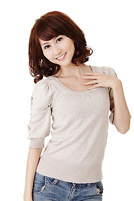 포토 JPG 해외이미지 라이프스타일 응시 여자 행복 아시아 얼굴 한명 미소 동양인 성인 일본 중국 기쁨 매력적 흰색 표현 신선 화려 우아함 달콤 유혹 대만 내추럴 스타일 해외202004 해외포토 1 시선 감정 나라 컬러 컨셉 표정 사람 인종 생활 신체부위 맛 파일형식 이미지허브