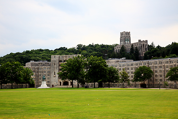포토 JPG 해외이미지 교실 학교 새로움 풍경 사람없음 건물 강 계곡 방 허드슨강 해외202004 해외포토 건축물 교육 컨셉 미국 파일형식 이미지허브